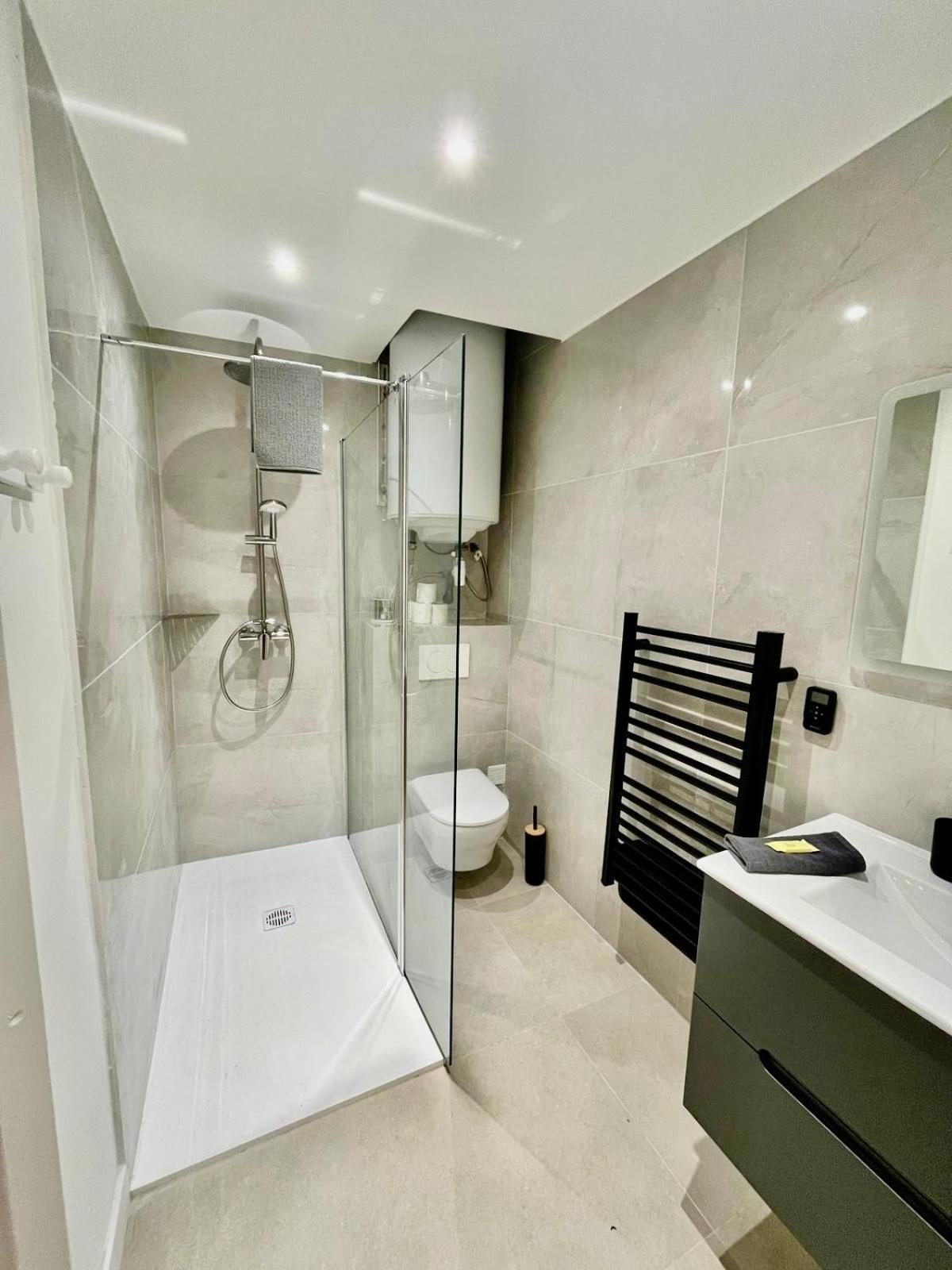 Appartement Etoiles Et Lumieres De *